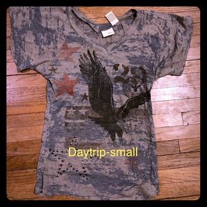 Daytrip size small. Juniors/woman’s
